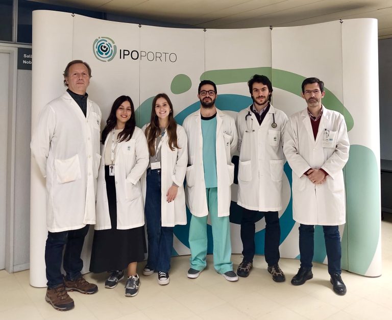 Resposta Humoral ao Reforço da Vacina SARS-CoV-2 em Doentes Oncológicos: Um estudo de um Centro Oncológico do Sul da Europa